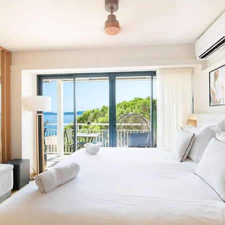 Appartement De Luxe Avec Vue Sainte-Maxime